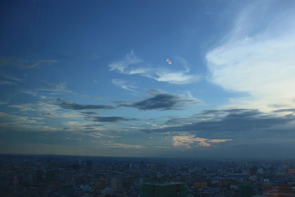 Tama Hotel Phnom Penh Tower Kamer foto
